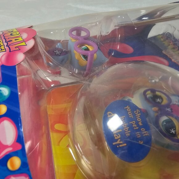 Hasbro Littlest Pet Shop Grooviest No # Owl Purple Glasses Display Bubble NEW - Picture 9 of 9